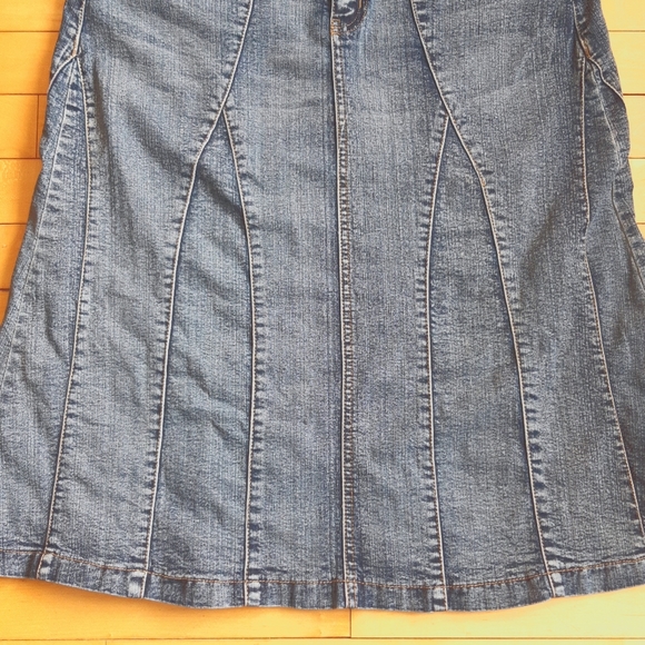 ☀️USKEES Jean Midi Skirt - Picture 2 of 6